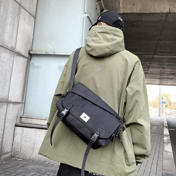 Tek Messenger Bag